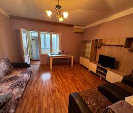 Satılır Köhnə tikili, 90m², 4-Otaqlı