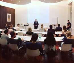 Ofis daxili menecer axtarışındayıq