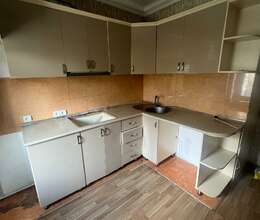 Satılır Köhnə tikili, 75m², 3-Otaqlı