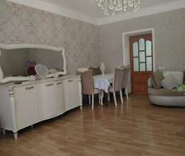 Satılır Köhnə tikili, 60m², 3-Otaqlı