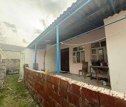 Satış Həyət evi, 