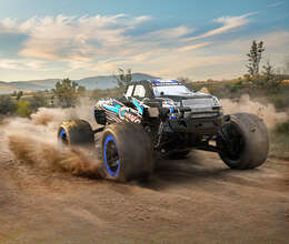 Sürətli oyuncaq maşın