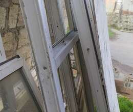 Plastik qapı və pəncərə