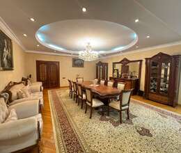 Satılır Yeni tikili, 215m², 4-Otaqlı