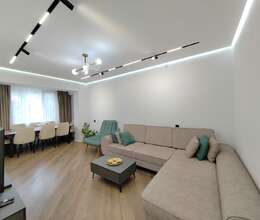 Satılır Köhnə tikili, 80m², 3-Otaqlı