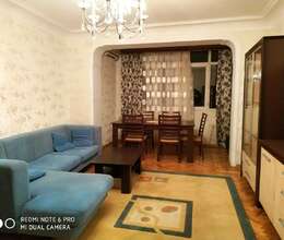 Kirayə verilir Köhnə tikili, 70m², 2-Otaqlı