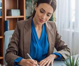 Ofis məlumatlarının idarəçiliyi üzrə menecer