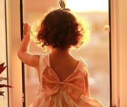 Daye xanım teleb olunur 