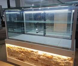 Şirniyyat soyuducusu