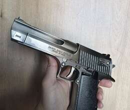 Desert Eagle Pistol