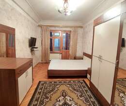 Satılır Köhnə tikili, 72m², 3-Otaqlı