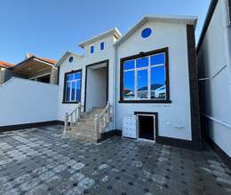 Savalanda 3 otaq ev  satılır yola yaxin