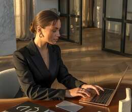 Pfis daxili menecer iş elanı