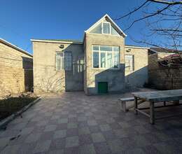 Maştağada yola yaxin ev satılır