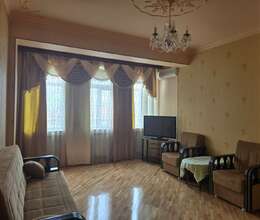 Gənclik m. Kirayə verilir Yeni tikili, 100m²