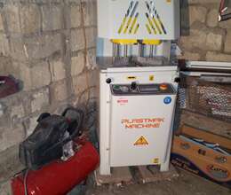 Plastik qapı və pəncərə Ütüsü