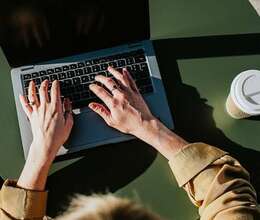 Menecer işi təklif olunur