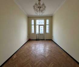 Satılır Köhnə tikili, 90m², 3-Otaqlı