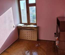 Satılır Köhnə tikili, 75m², 3-Otaqlı