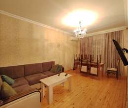 Satılır Köhnə tikili, 80m², 3-Otaqlı