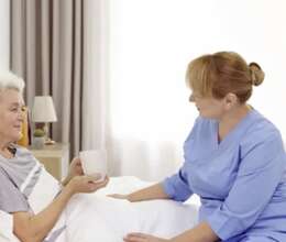 Xəstə baxıcısı tələb olunur