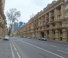 Satılır Köhnə tikili, 120m², 4-Otaqlı