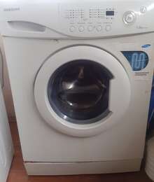 Paltar yuyan maşın