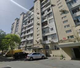 Satılır Köhnə tikili, 80m², 3-Otaqlı