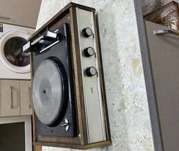 SSRİ Antikvar Elektrofonu + 18 ədəd ORİJİNAL plastinka (Paket) 