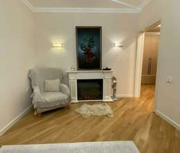 Satılır Köhnə tikili, 3-Otaqlı, 119m²