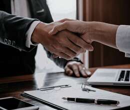 Aktiv şəxslərə iş təklifi