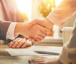 Satış və müştəri münasibətləri üzrə iş