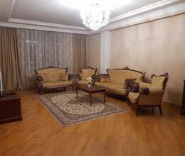 Kirayə verilir Yeni tikili, 170m², 4-Otaqlı