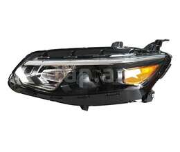 "Chevrolet Malibu 2016" farası