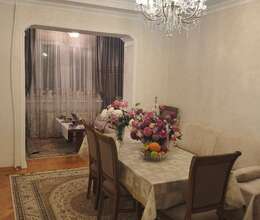 Satılır Köhnə tikili, 70m², 3-Otaqlı