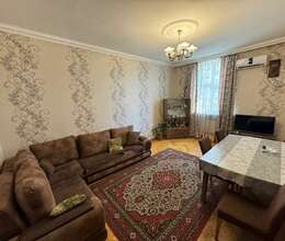 Satılır Köhnə tikili, 80m², 3-Otaqlı