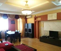 Kirayə verilir Yeni tikili, 150m², 4-Otaqlı