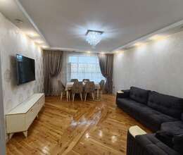 Satılır Köhnə tikili, 80m², 3-Otaqlı