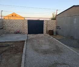 House with Garden, Villa For Sale