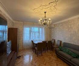 Satılır Köhnə tikili, 80m², 3-Otaqlı