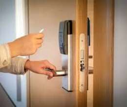 Elektron otel qapı kilid sistemi