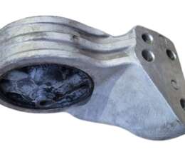 Arxa mühərrik yastığı Hyundai SantaFe 00-12 2193026200