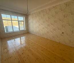 Savalanda yola yaxin ev satılır