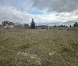 Buzovnada torpaq satilir