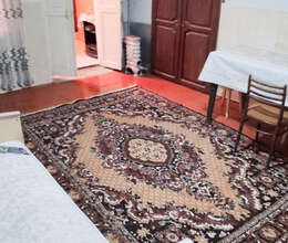 Kirayə verilir Köhnə tikili, 50m², 2-Otaqlı