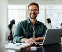 Tələbələr üçün Məlumat Meneceri Vakansiyası 