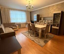 Satılır Köhnə tikili, 110m², 4-Otaqlı