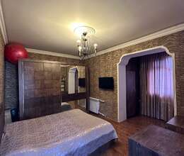 Köhnə Günəşli qəsəbəsində  3 otaqlı mənzil 