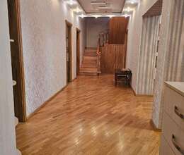 House with Garden, Villa For Sale