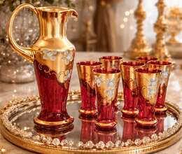  Lüks şüşə içki dəsti – qızılı və yaqut-qırmızı tonlarda